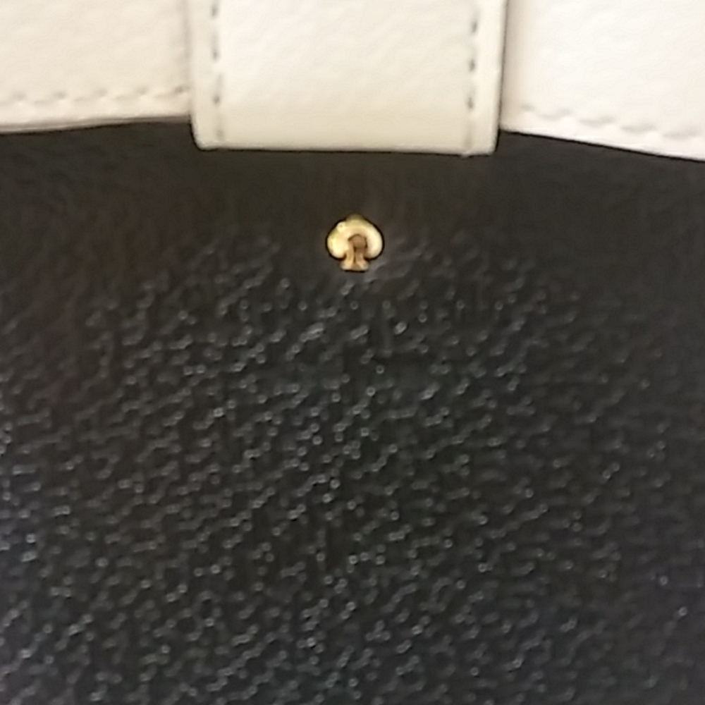Kate Spade purse - Picture 2 of 7